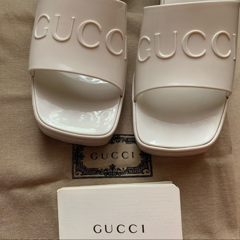 Heel Sandals *read description